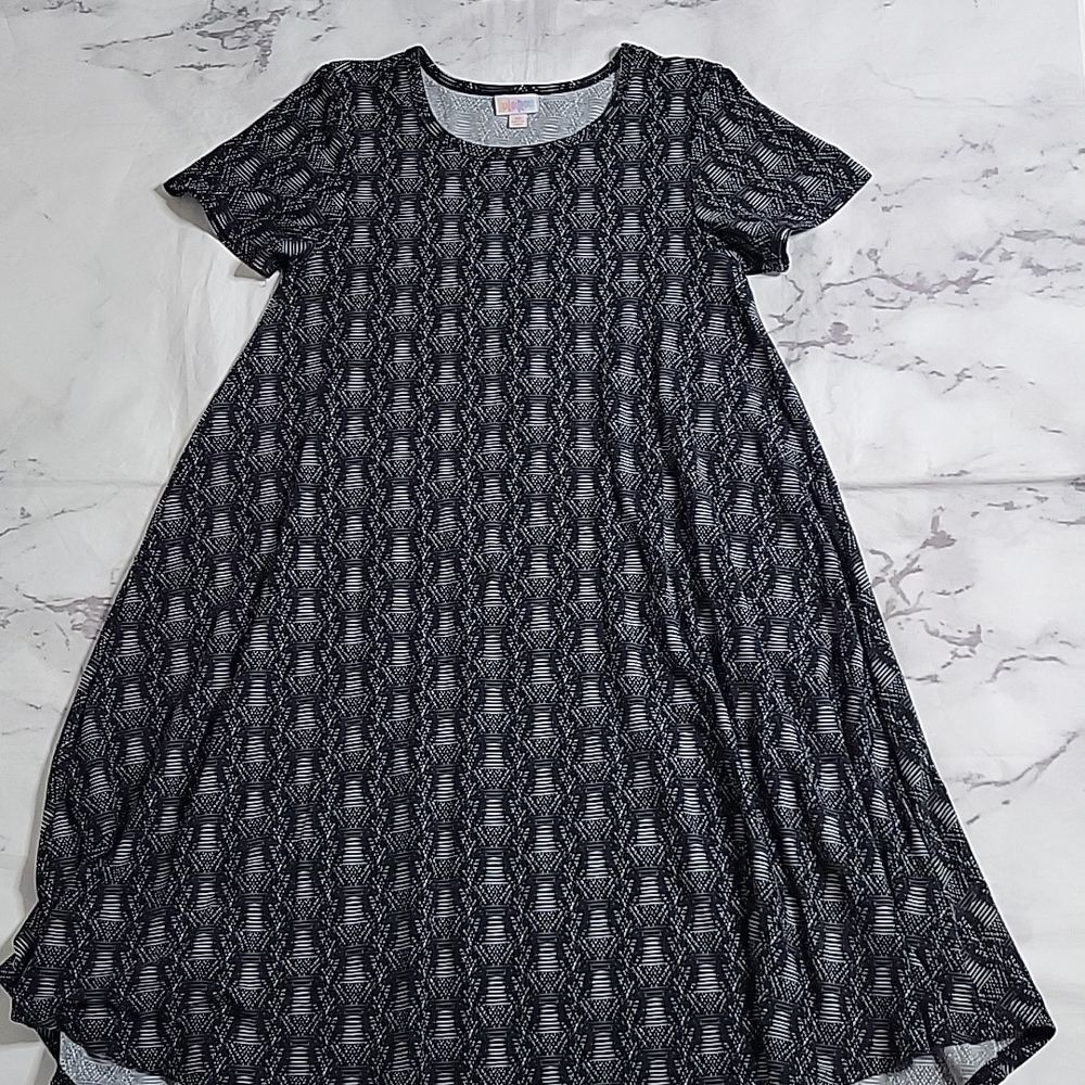 LulaRoe Black & White Print Carly